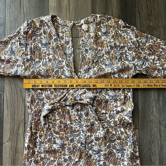 Loft Beach Paisley Print Romper Large - Picture 5 of 11